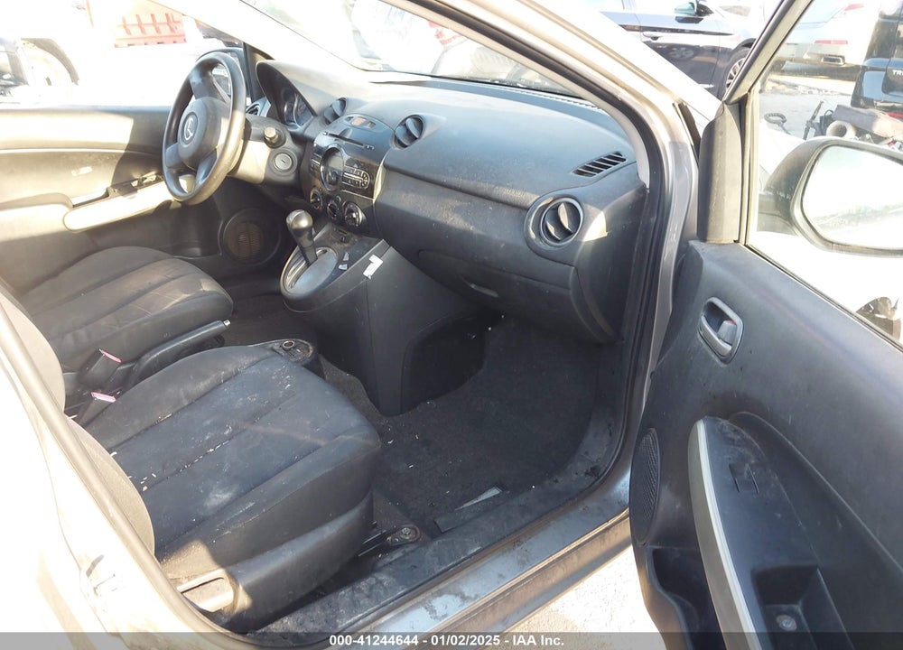 2014 MAZDA 2 SPORT VIN: JM1DE1KY4E0176441