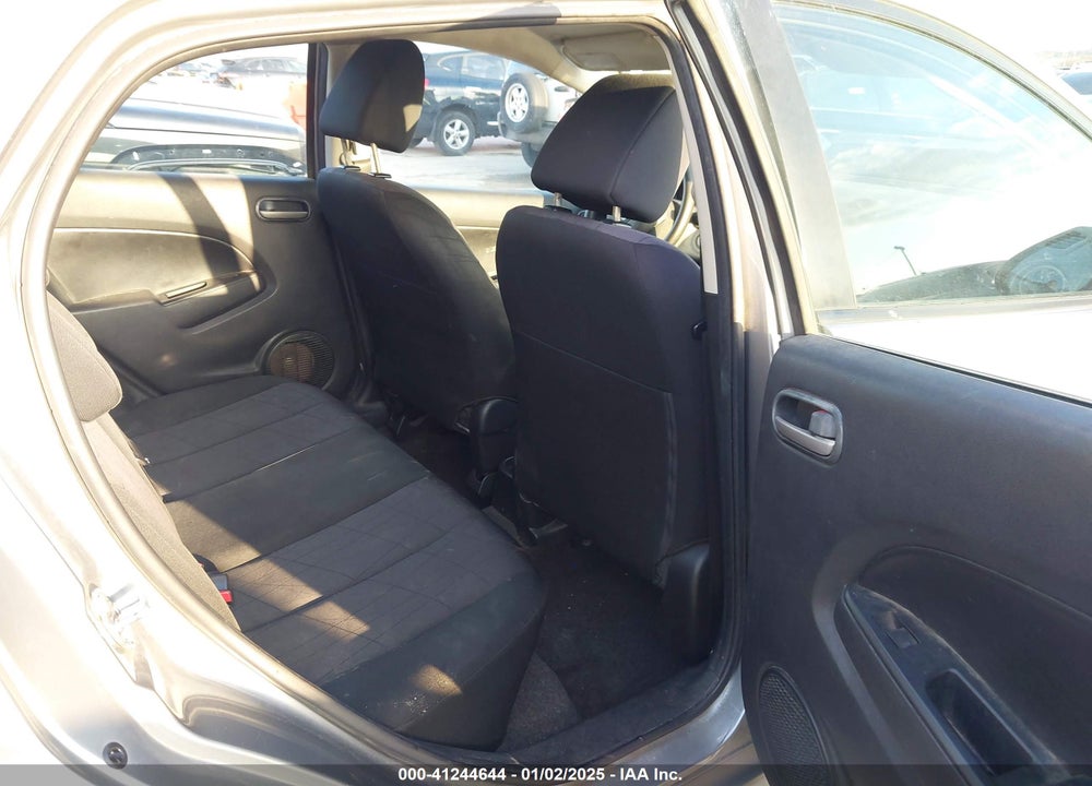 2014 MAZDA 2 SPORT VIN: JM1DE1KY4E0176441