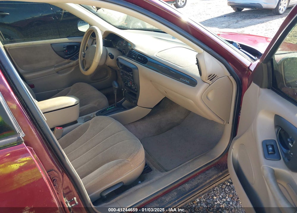 2001 CHEVROLET MALIBU VIN: 1G1ND52J716207568