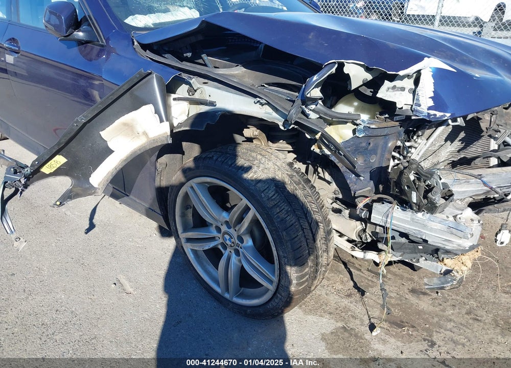 2015 BMW 528I VIN: WBA5A5C55FD525223