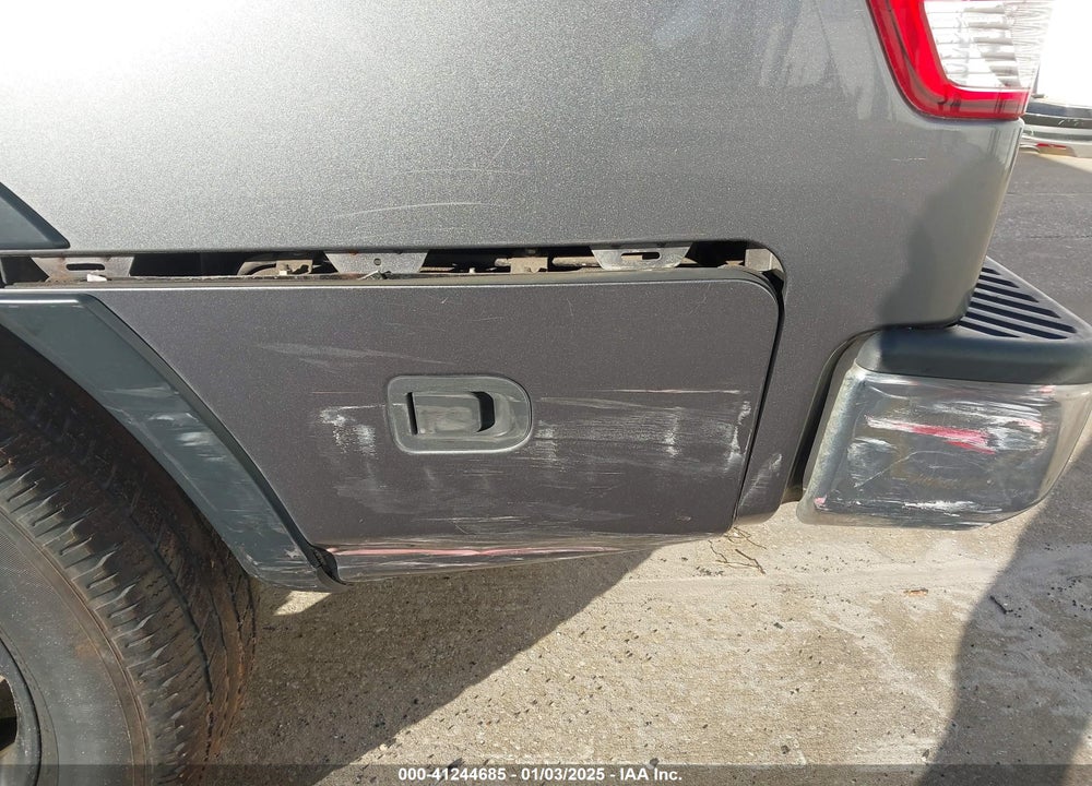 2015 NISSAN TITAN S/SL/SV VIN: 1N6AA0ED2FN513353