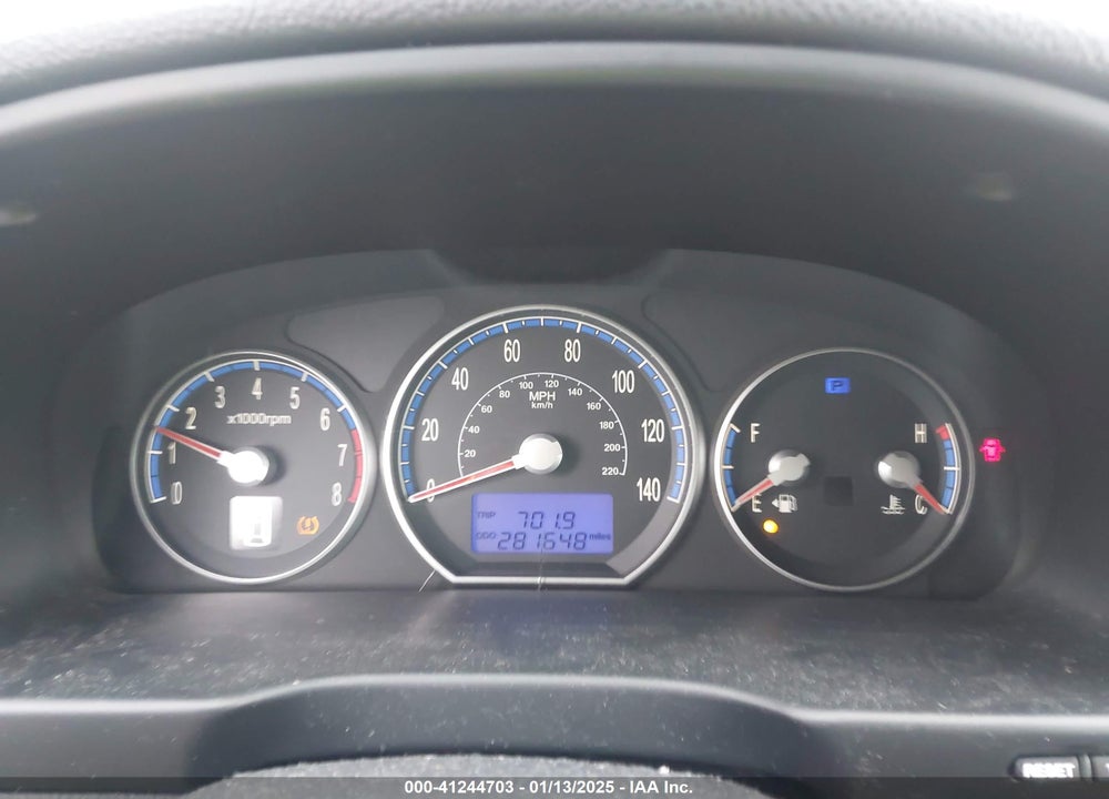 2007 HYUNDAI SANTA FE LIMITED/SE VIN: 5NMSH13E77H117146