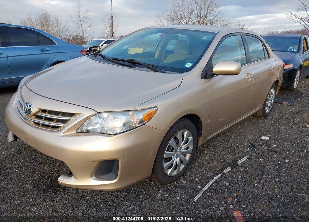 2013 TOYOTA COROLLA LE VIN: 2T1BU4EE7DC987961