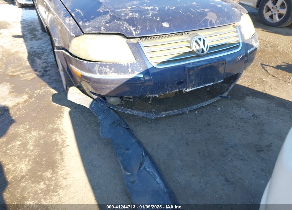 2002 VOLKSWAGEN PASSAT GLS VIN: WVWVD63B02E208900
