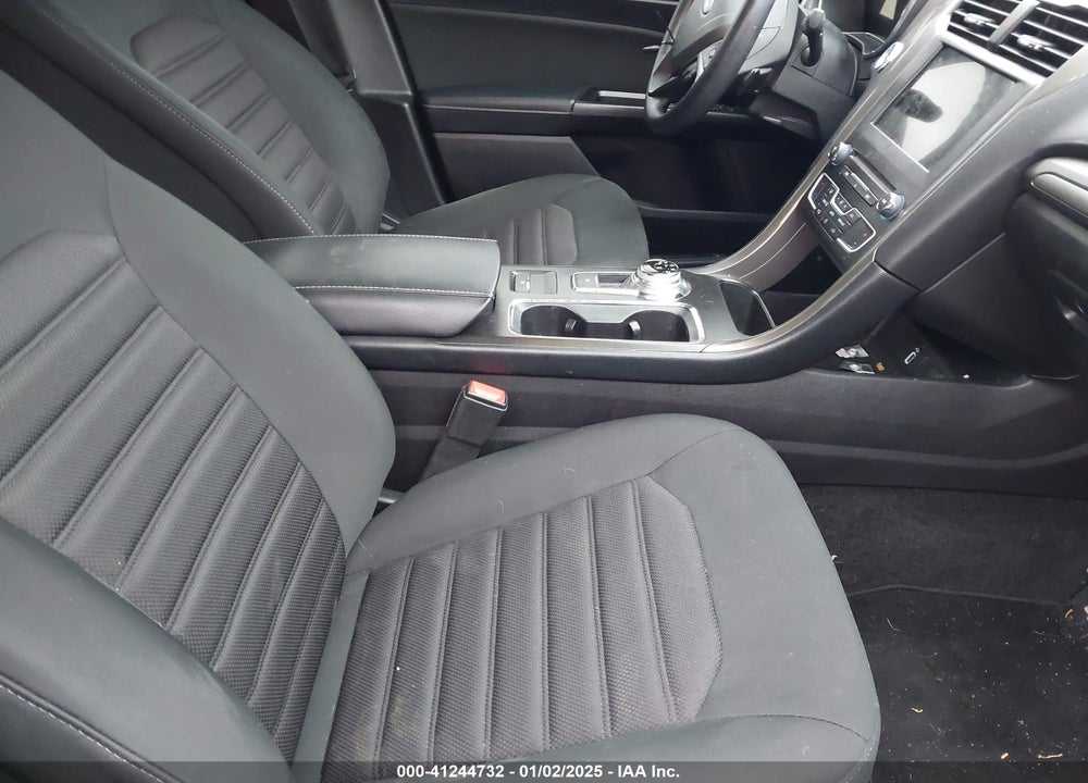 2017 FORD FUSION VIN: 3FA6P0HD0HR366233