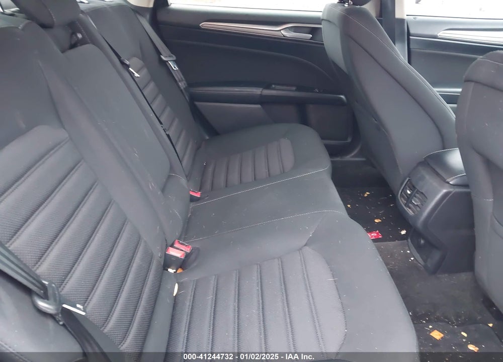 2017 FORD FUSION VIN: 3FA6P0HD0HR366233