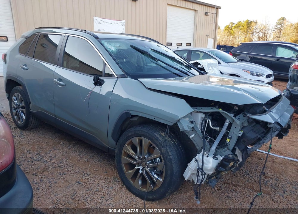 2019 TOYOTA RAV4 XLE PREMIUM VIN: JTMC1RFV9KD040574