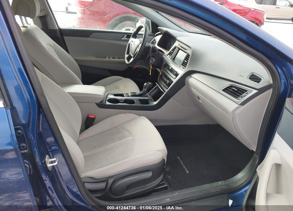 2016 HYUNDAI SONATA VIN: 5NPE24AF8GH385430