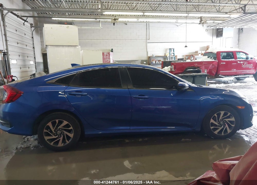 2018 HONDA CIVIC EX VIN: 2HGFC2F79JH532797