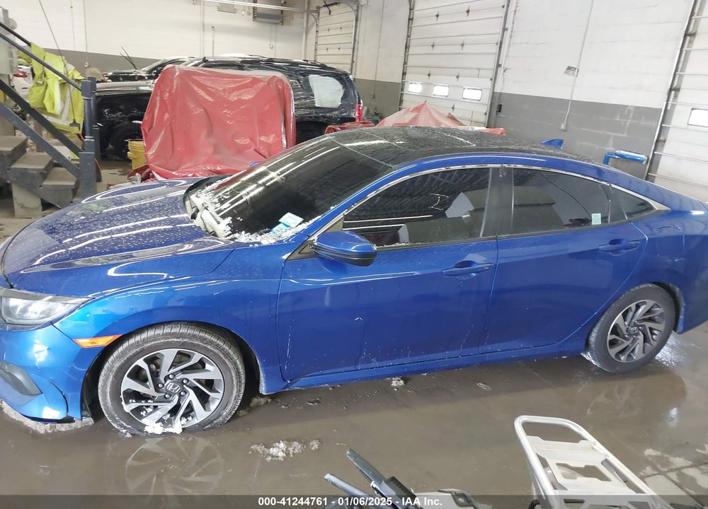 2018 HONDA CIVIC EX VIN: 2HGFC2F79JH532797