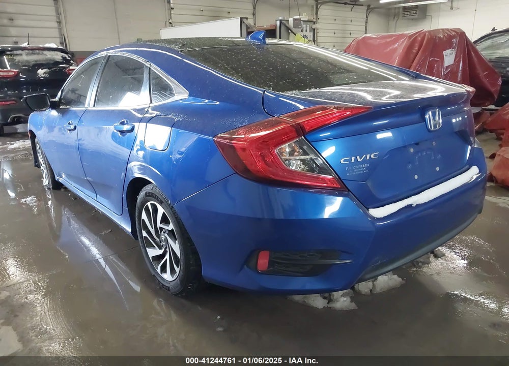 2018 HONDA CIVIC EX VIN: 2HGFC2F79JH532797