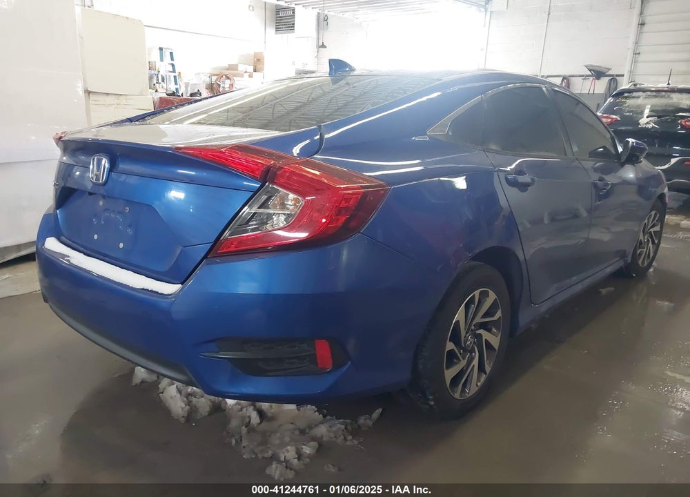 2018 HONDA CIVIC EX VIN: 2HGFC2F79JH532797
