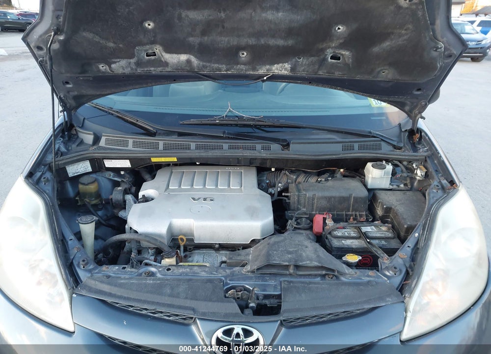2008 TOYOTA SIENNA LE VIN: 5TDZK23C58S114085