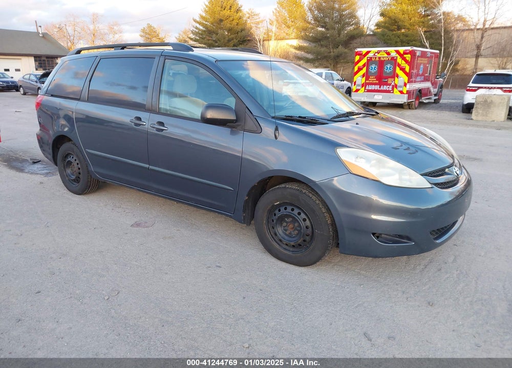 2008 TOYOTA SIENNA LE VIN: 5TDZK23C58S114085
