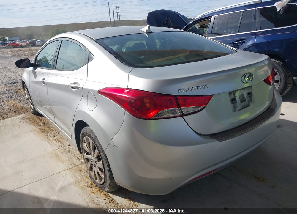 2012 HYUNDAI ELANTRA VIN: KMHDH4AE0CU232716