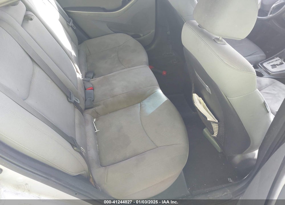 2012 HYUNDAI ELANTRA VIN: KMHDH4AE0CU232716