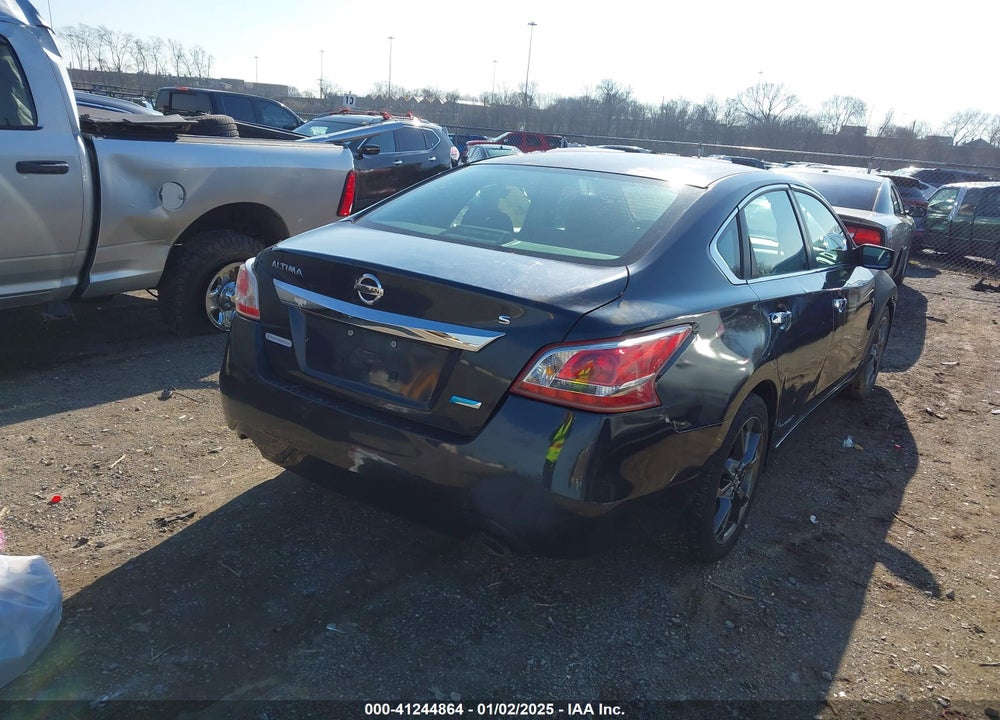 2013 NISSAN ALTIMA VIN: 1N4AL3AP3DN438289