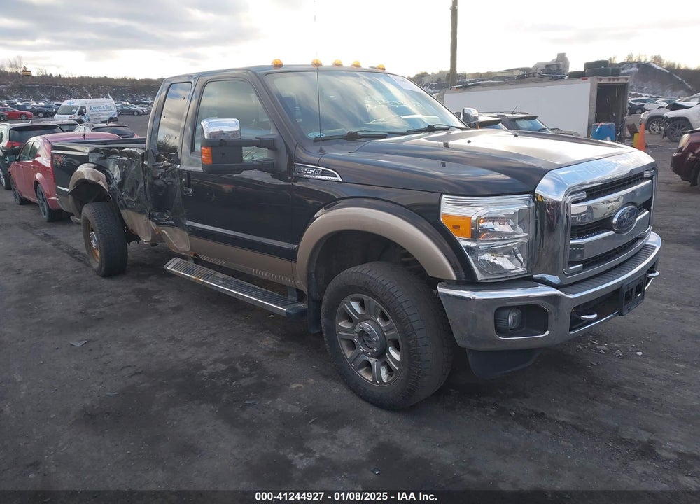 2013 FORD F-350 LARIAT VIN: 1FT8X3B67DEB16760