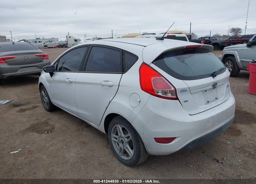 2018 FORD FIESTA SE VIN: 3FADP4EJ7JM115821