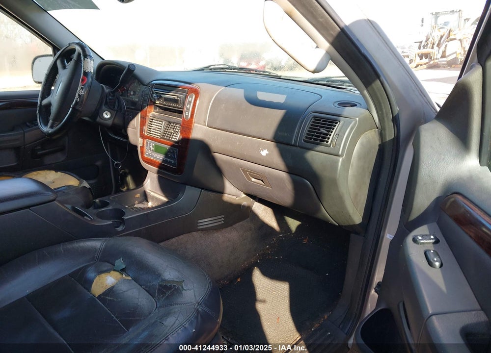 2004 FORD EXPLORER LIMITED VIN: 1FMZU75K44UA59805