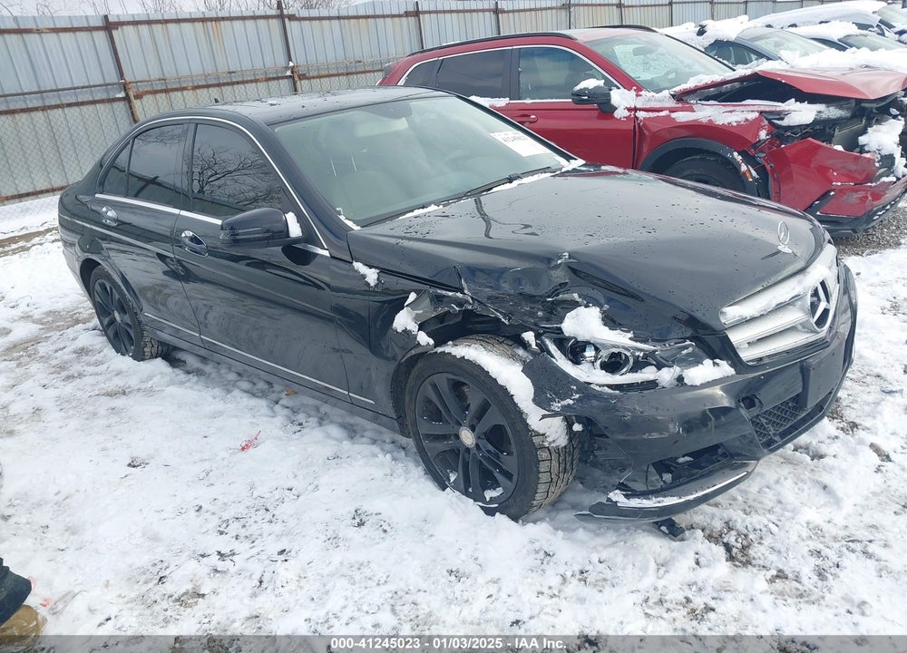 2014 MERCEDES-BENZ C 300 LUXURY 4MATIC/SPORT 4MATIC VIN: WDDGF8AB8ER307274