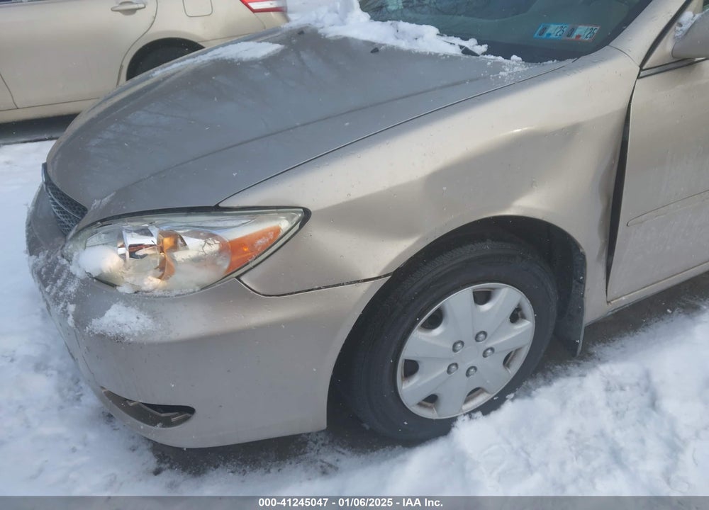 2002 TOYOTA CAMRY LE VIN: 4T1BE32K92U598509
