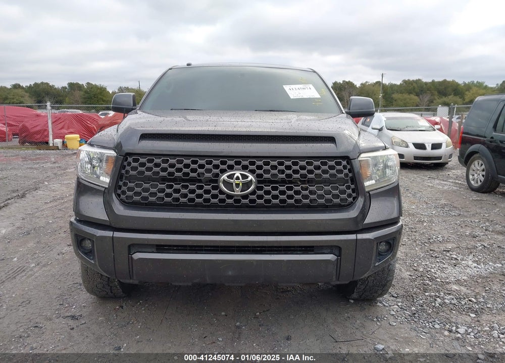 2016 TOYOTA TUNDRA PLATINUM 5.7L V8 VIN: 5TFAW5F11GX538983