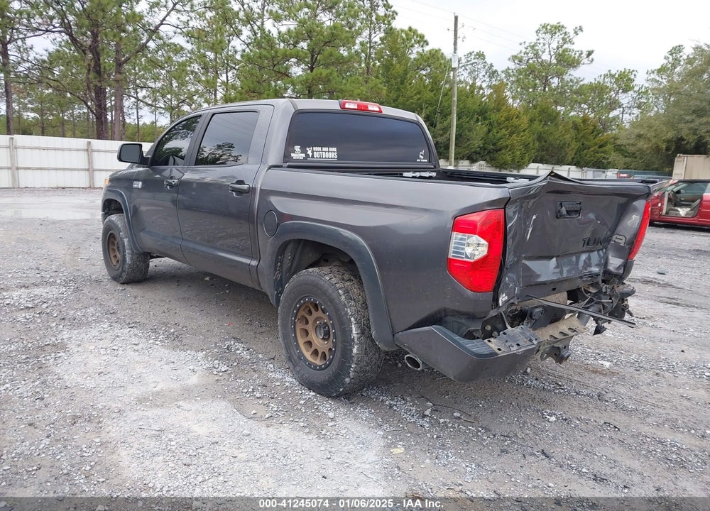 2016 TOYOTA TUNDRA PLATINUM 5.7L V8 VIN: 5TFAW5F11GX538983