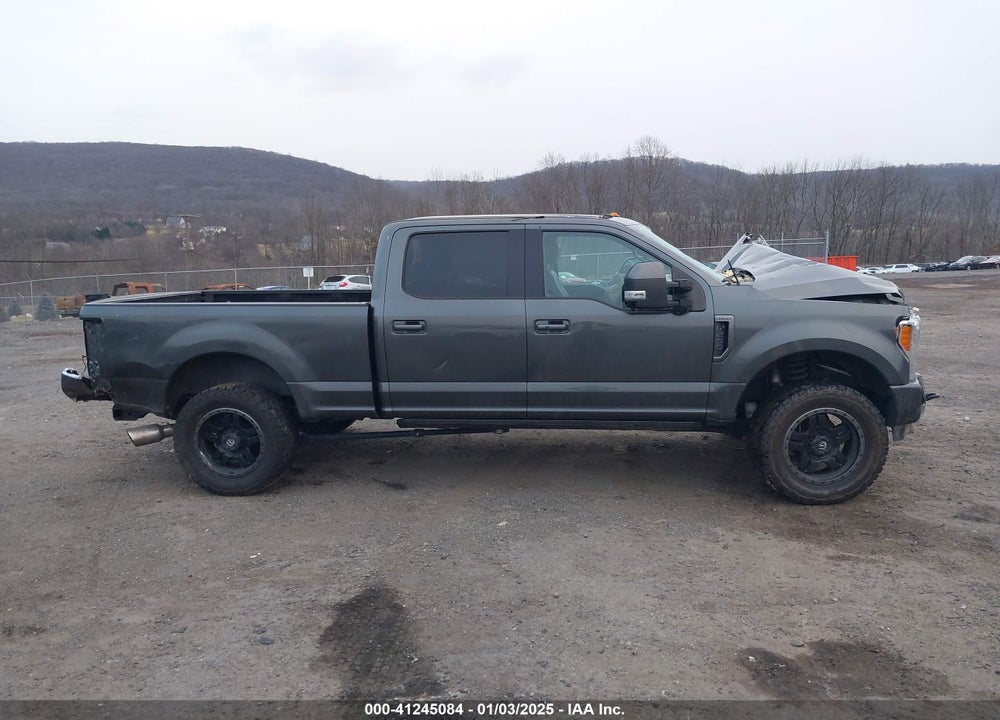 2018 FORD F-250 VIN: 1FT7W2BT0JEB23317