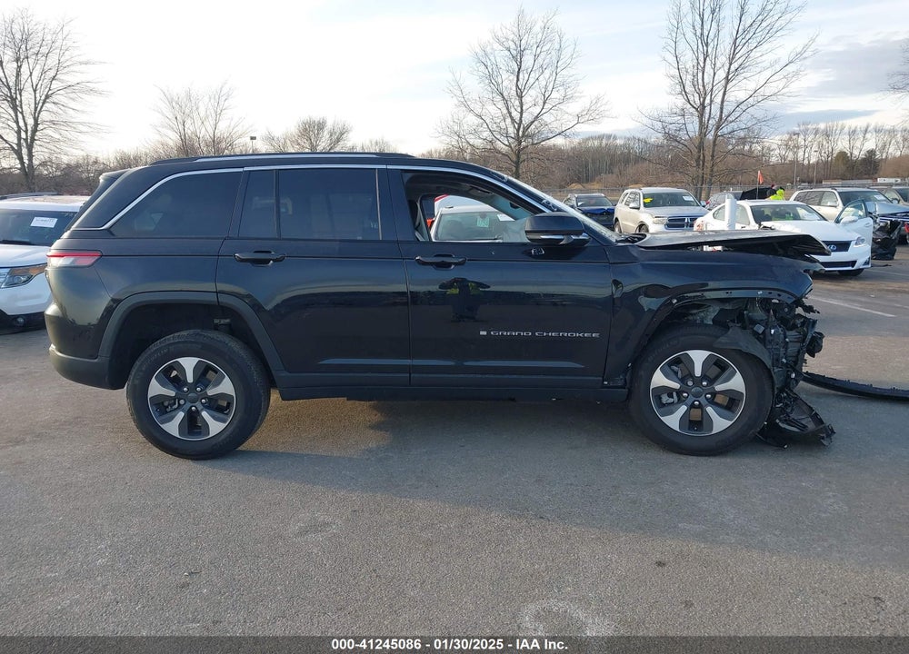 2023 JEEP GRAND CHEROKEE VIN: 1C4RJYB64PC665481