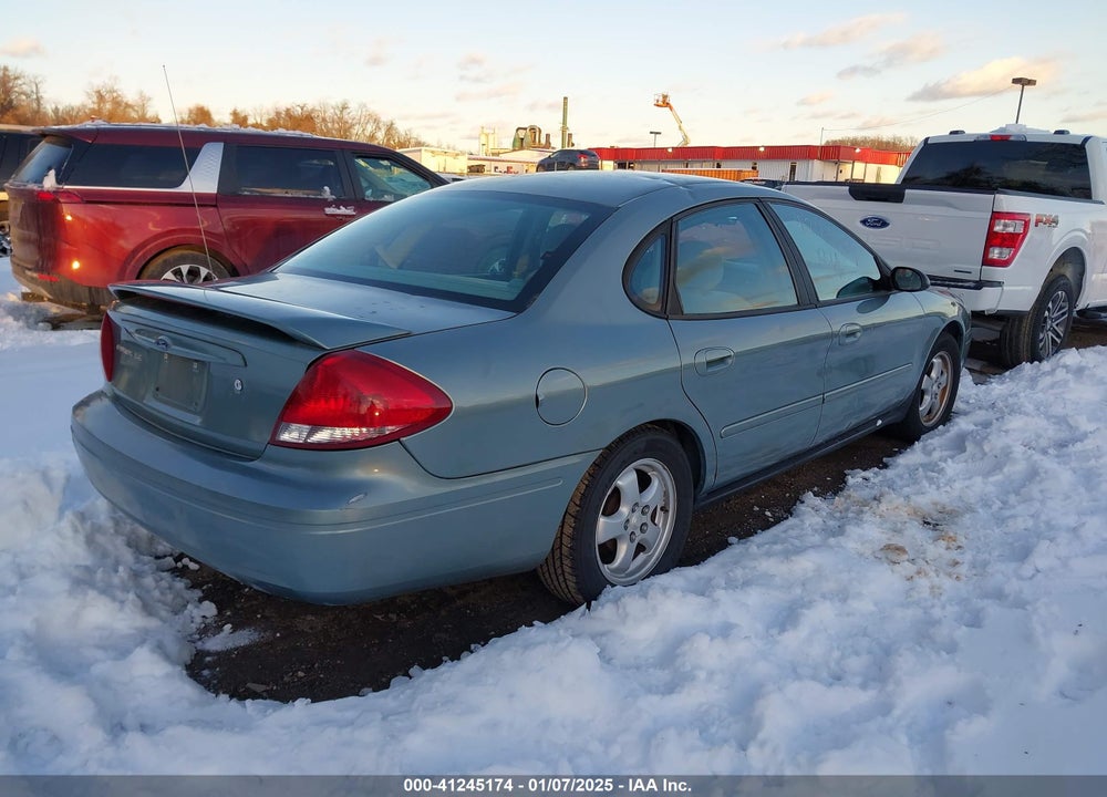 2005 FORD TAURUS SE VIN: 1FAFP53295A204724
