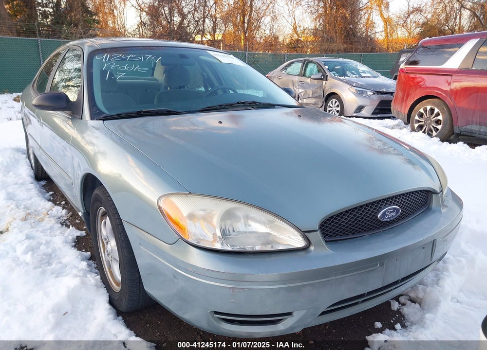2005 FORD TAURUS SE VIN: 1FAFP53295A204724