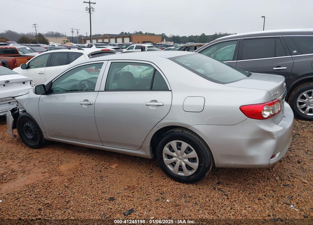 2013 TOYOTA COROLLA L VIN: 2T1BU4EE3DC082472