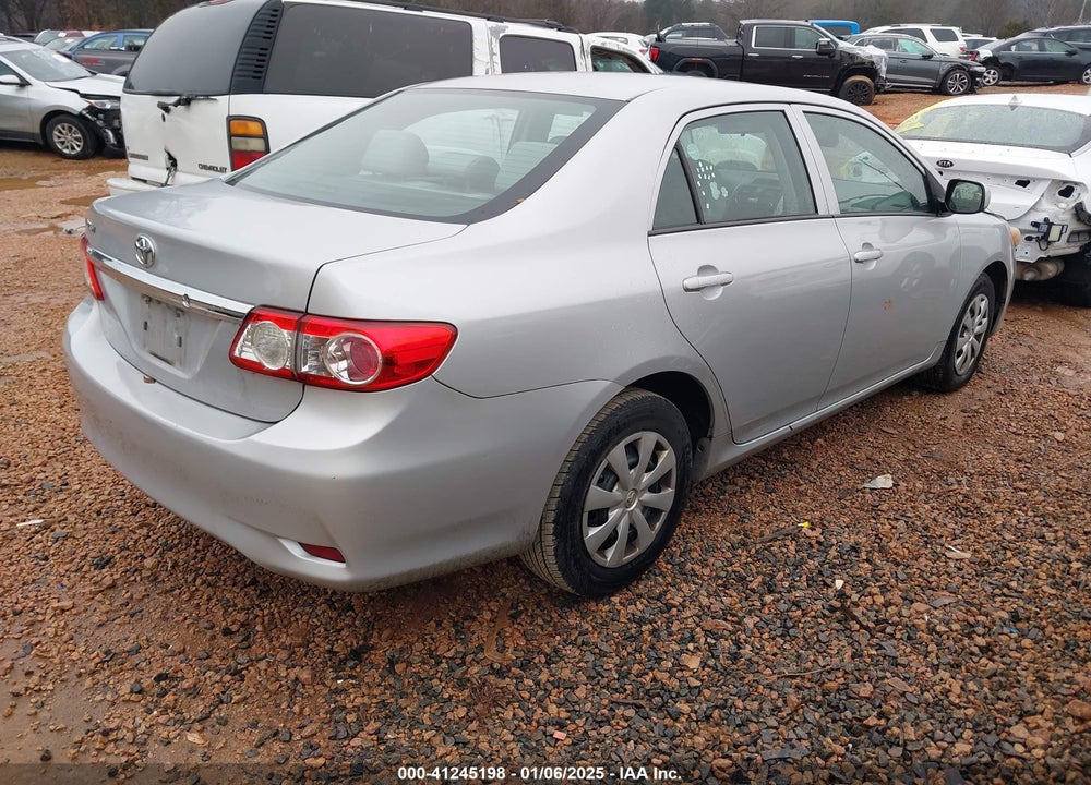 2013 TOYOTA COROLLA L VIN: 2T1BU4EE3DC082472