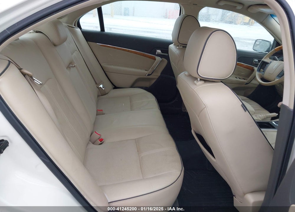 2012 LINCOLN MKZ VIN: 3LNDL2L31CR807881
