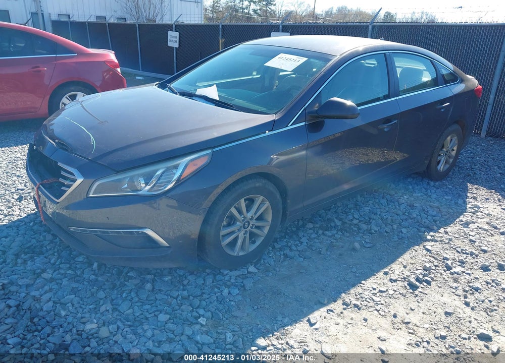 2015 HYUNDAI SONATA VIN: 5NPE24AF4FH102634