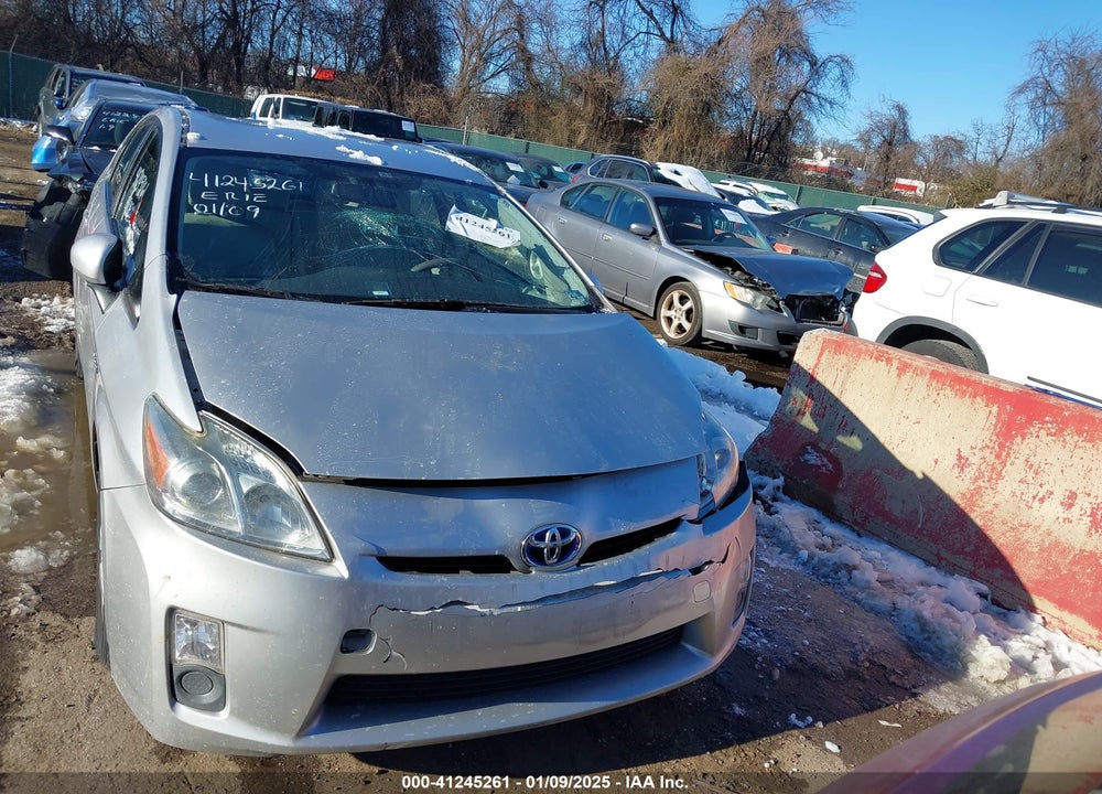 2011 TOYOTA PRIUS TWO VIN: JTDKN3DU6B1380418