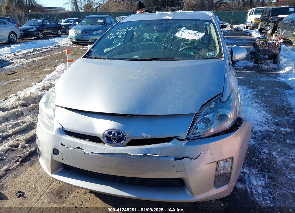 2011 TOYOTA PRIUS TWO VIN: JTDKN3DU6B1380418