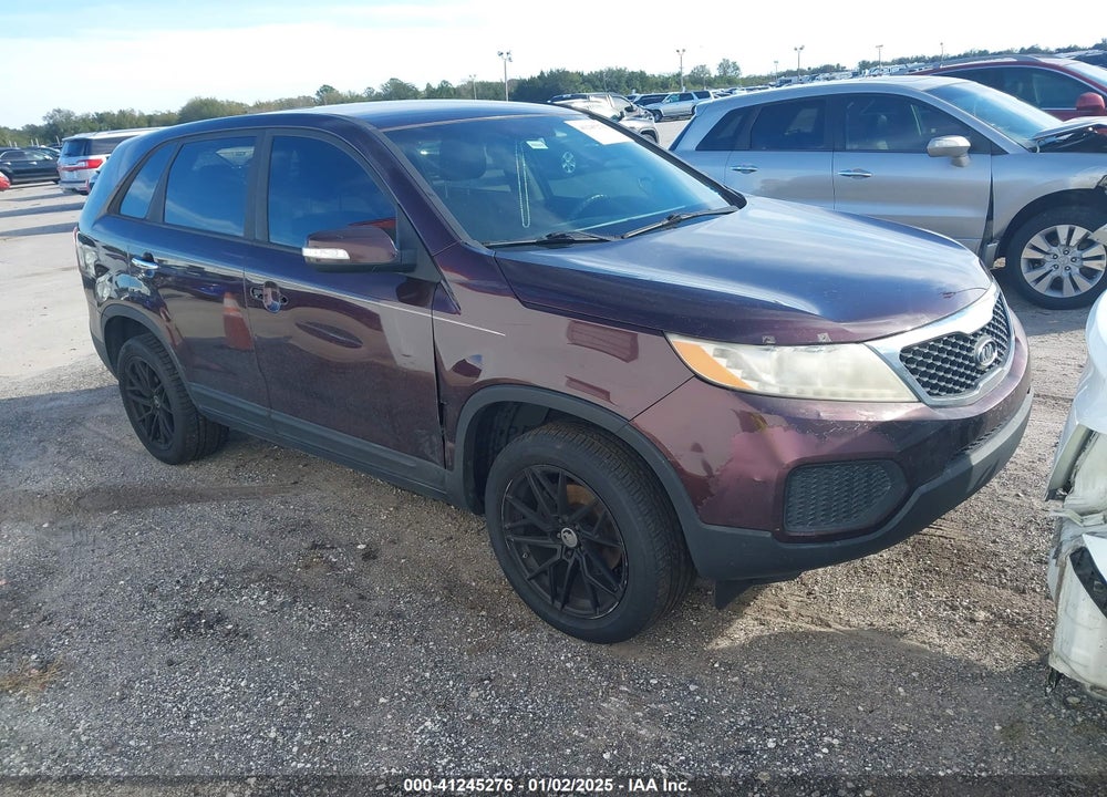 2011 KIA SORENTO LX VIN: 5XYKT3A19BG138447