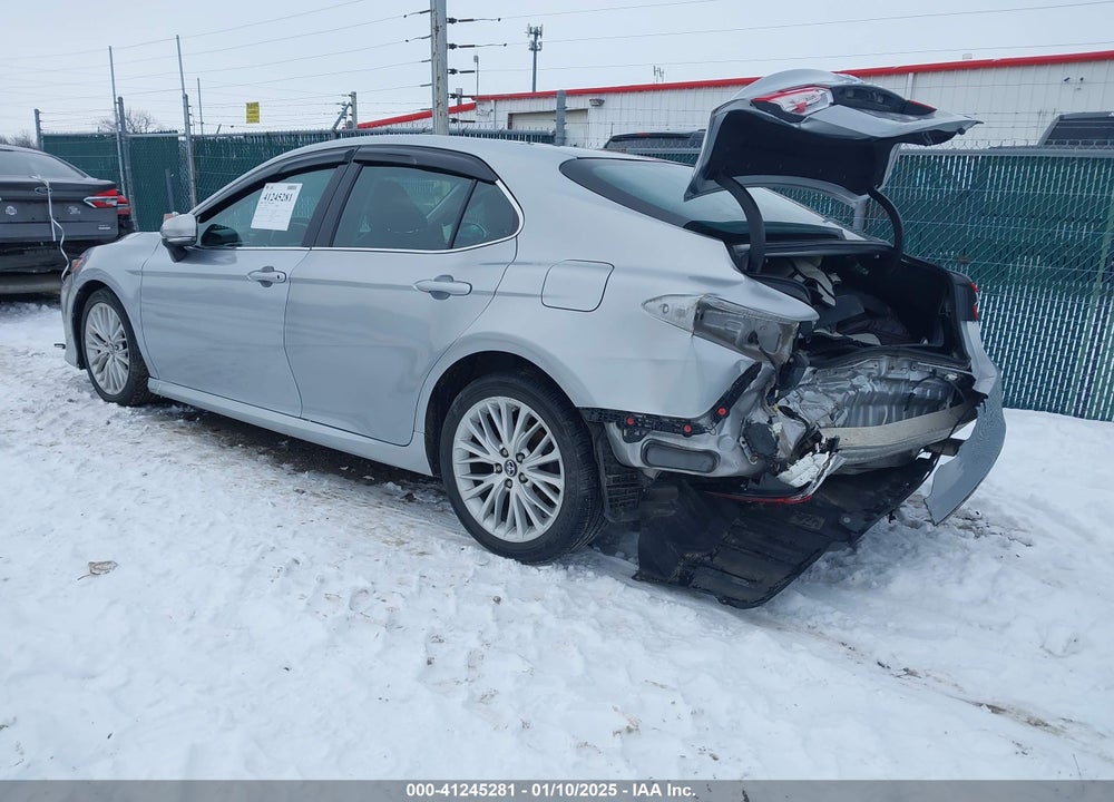 2018 TOYOTA CAMRY L/LE/XLE/SE/XSE VIN: 4T1B11HK7JU526262