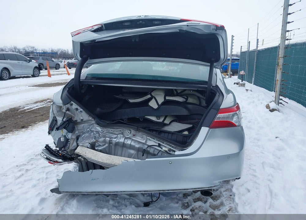 2018 TOYOTA CAMRY L/LE/XLE/SE/XSE VIN: 4T1B11HK7JU526262