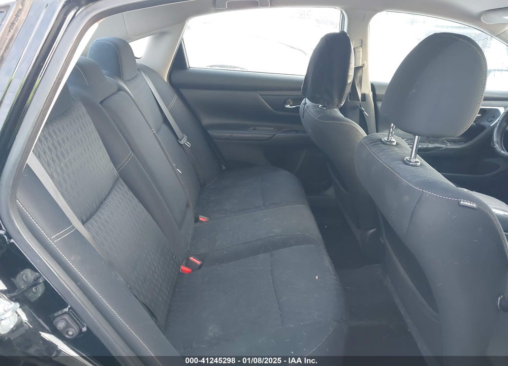 2017 NISSAN ALTIMA VIN: 1N4AL3AP7HN363649