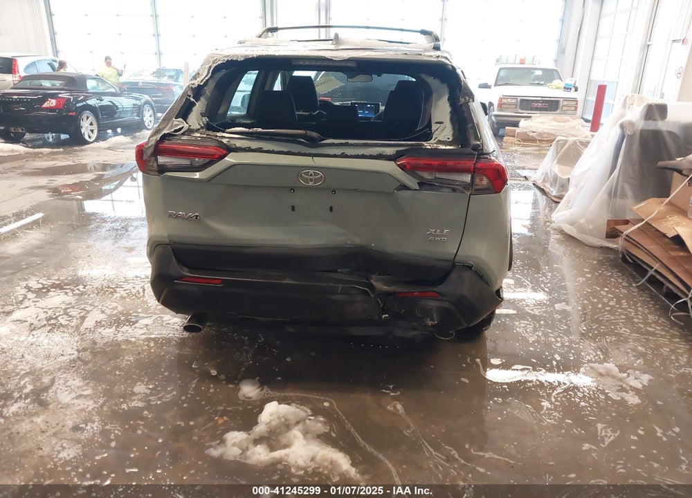 2019 TOYOTA RAV4 XLE PREMIUM VIN: 2T3A1RFV4KW044767
