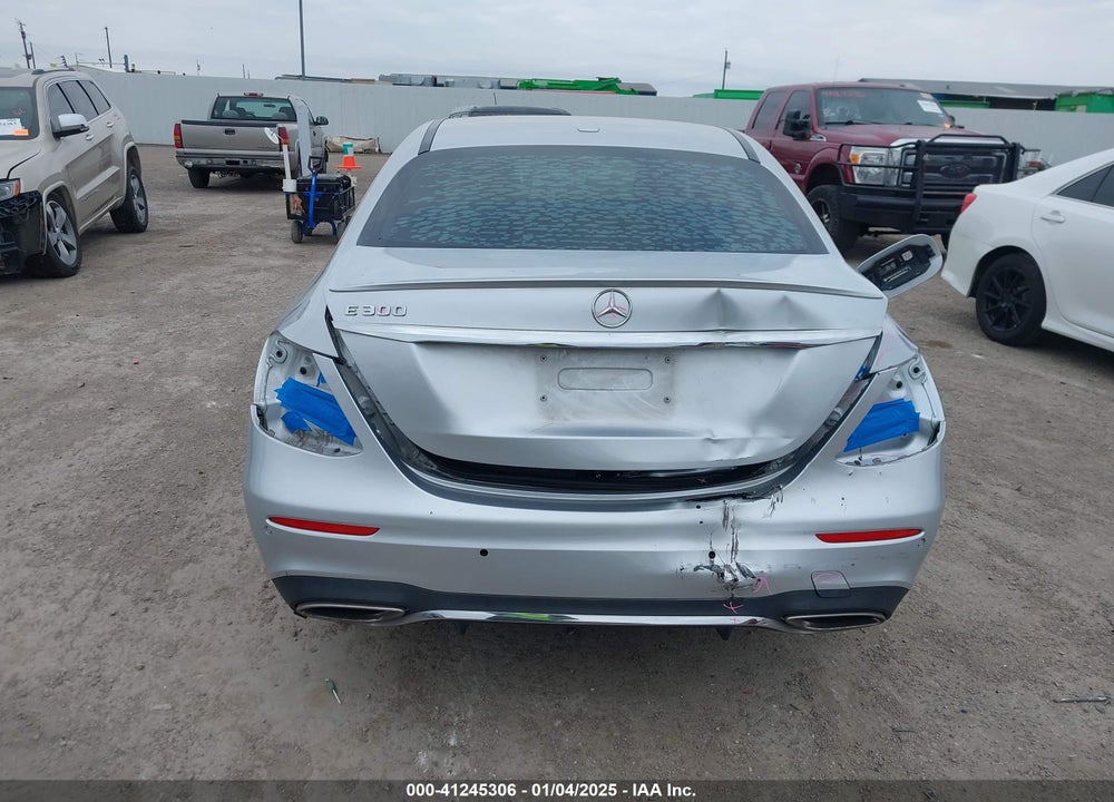 2017 MERCEDES-BENZ E 300 VIN: WDDZF4JB3HA105902