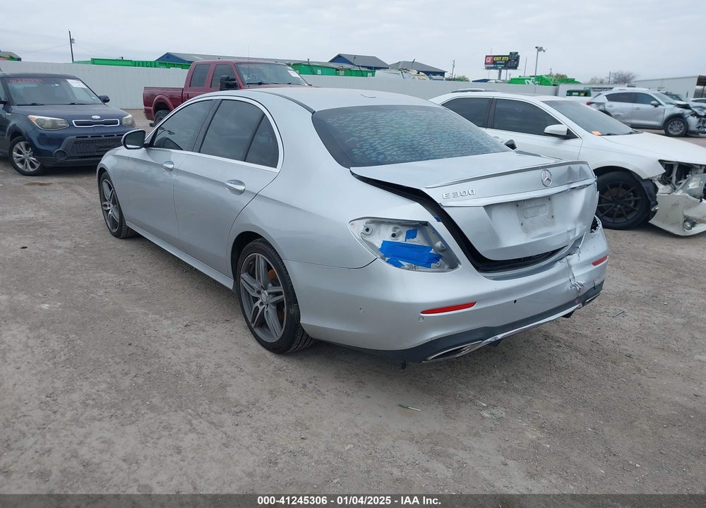 2017 MERCEDES-BENZ E 300 VIN: WDDZF4JB3HA105902