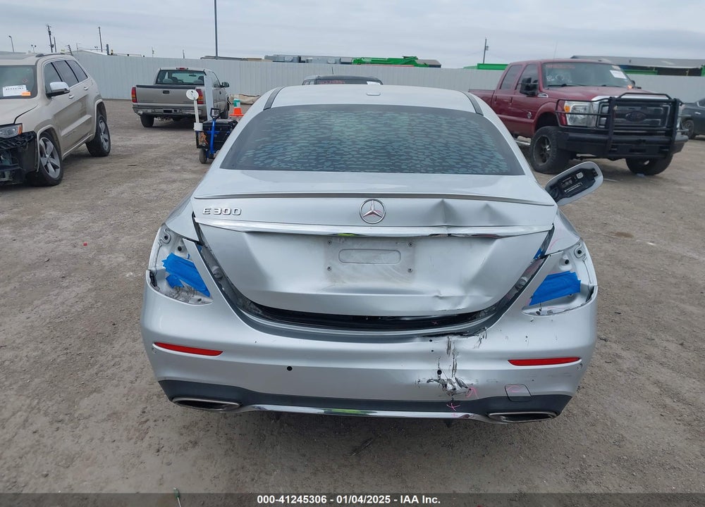 2017 MERCEDES-BENZ E 300 VIN: WDDZF4JB3HA105902