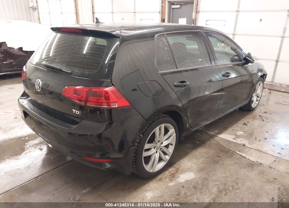 2015 VOLKSWAGEN GOLF TDI VIN: 3VW2A7AU2FM017935