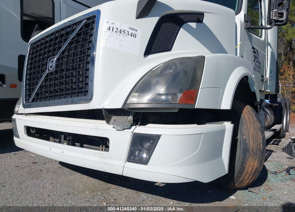2014 VOLVO VN VNL VIN: 4V4NC9EG8EN168829