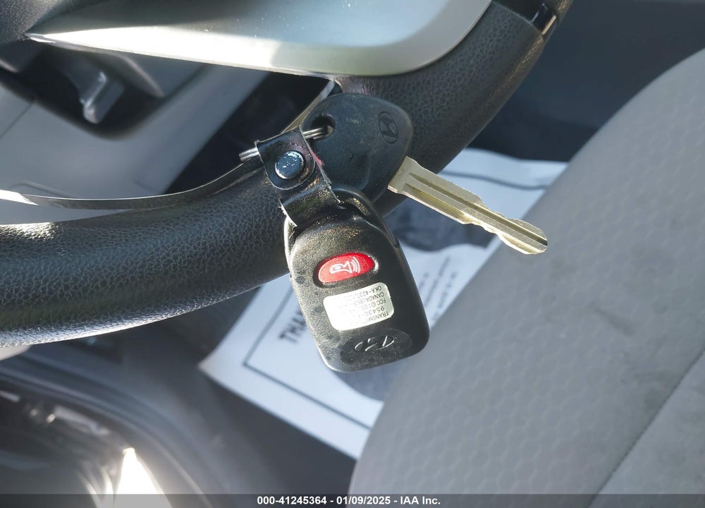 2020 HYUNDAI ELANTRA SE VIN: 5NPD74LFXLH617840
