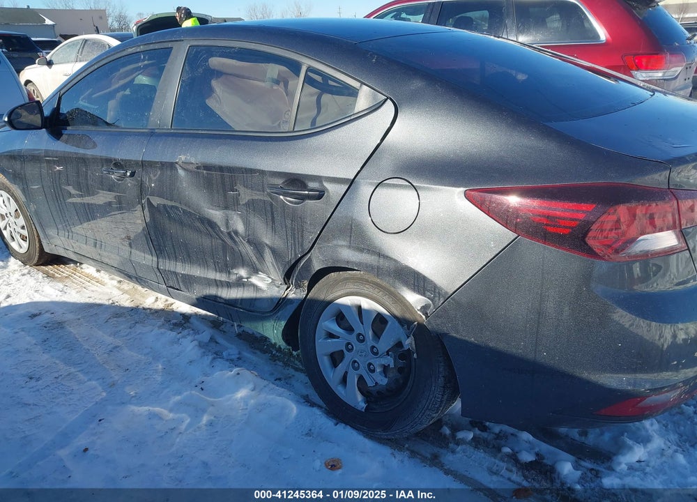2020 HYUNDAI ELANTRA SE VIN: 5NPD74LFXLH617840